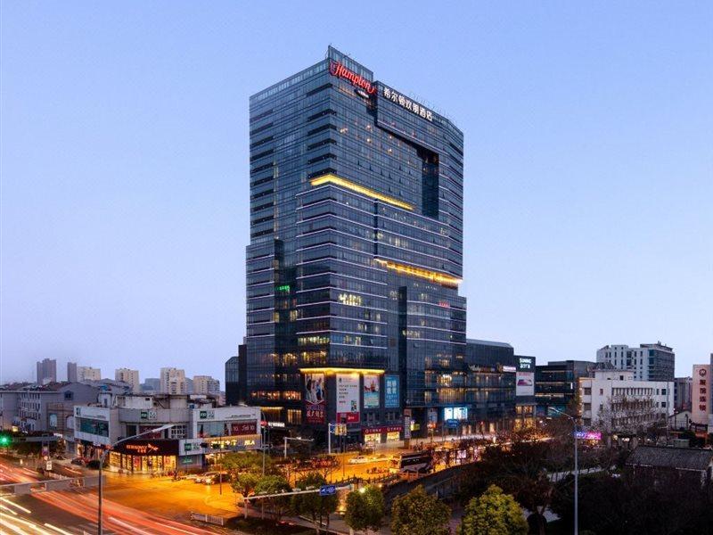 Готель Hampton By Hilton Suqian Suning Plaza Екстер'єр фото